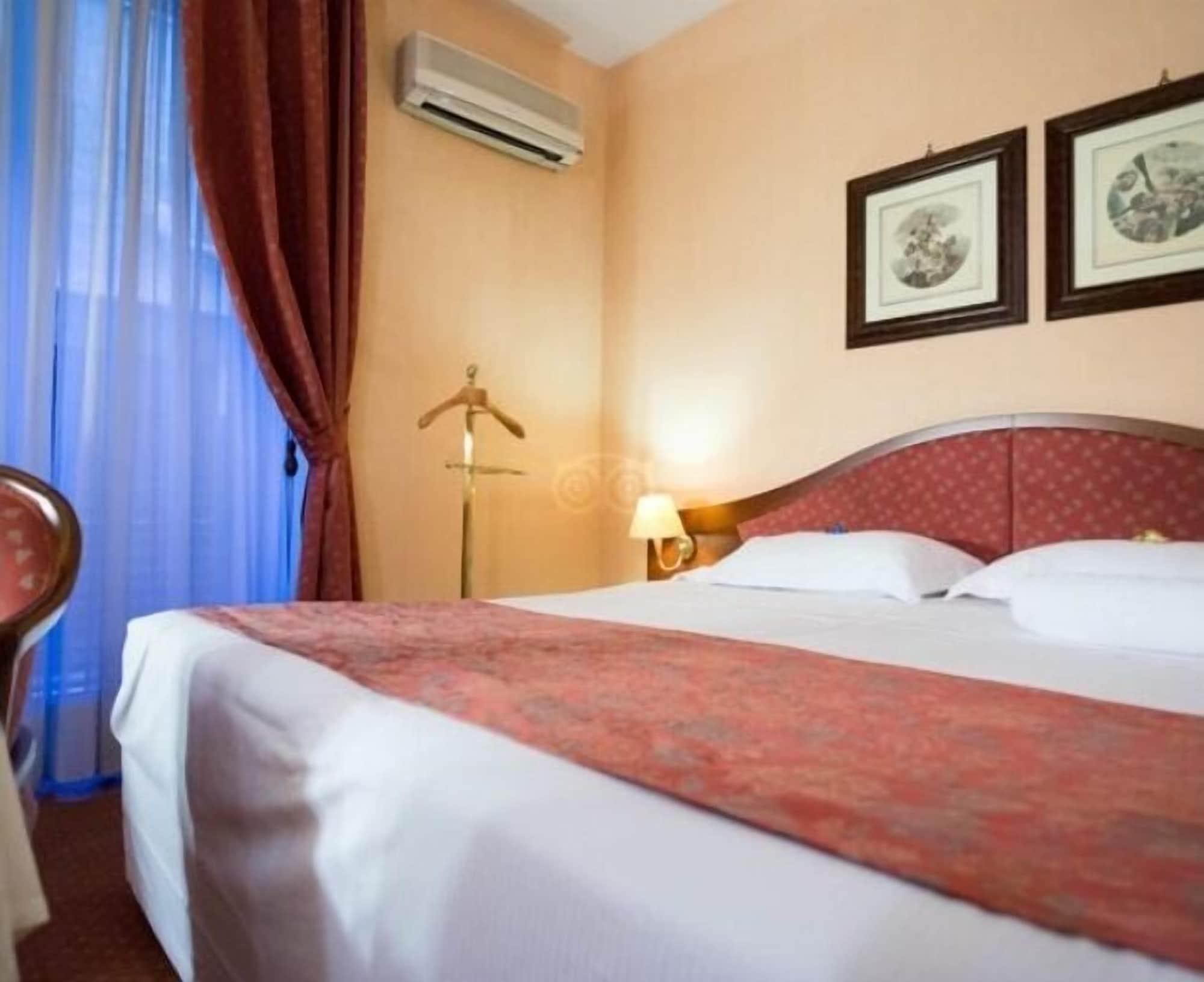 Massimo Plaza Hotel Palermo Exterior photo