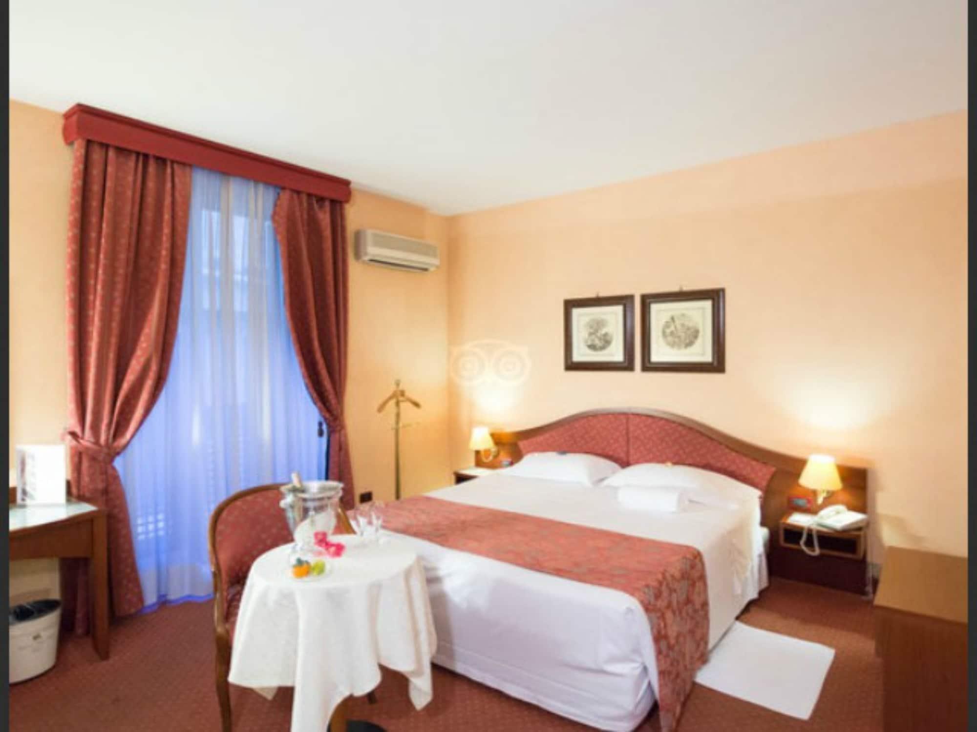 Massimo Plaza Hotel Palermo Exterior photo