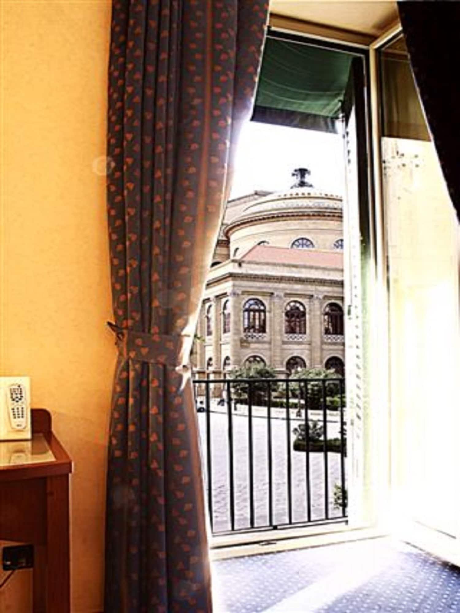 Massimo Plaza Hotel Palermo Exterior photo