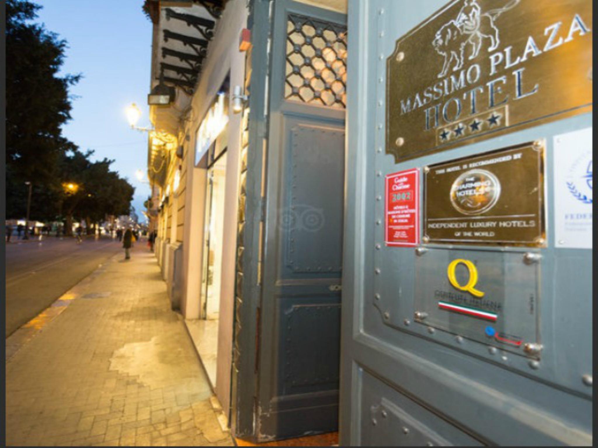 Massimo Plaza Hotel Palermo Exterior photo