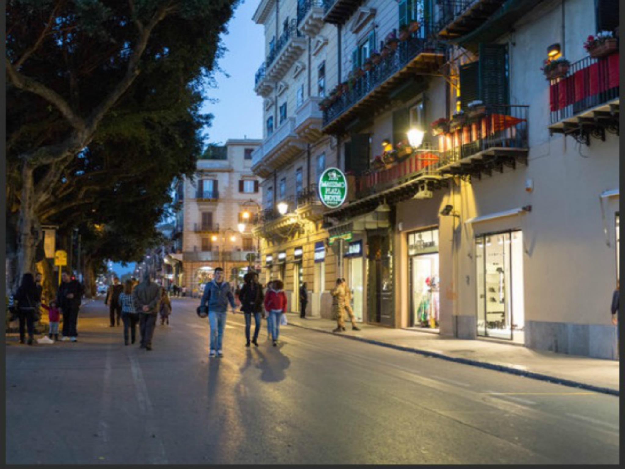 Massimo Plaza Hotel Palermo Exterior photo