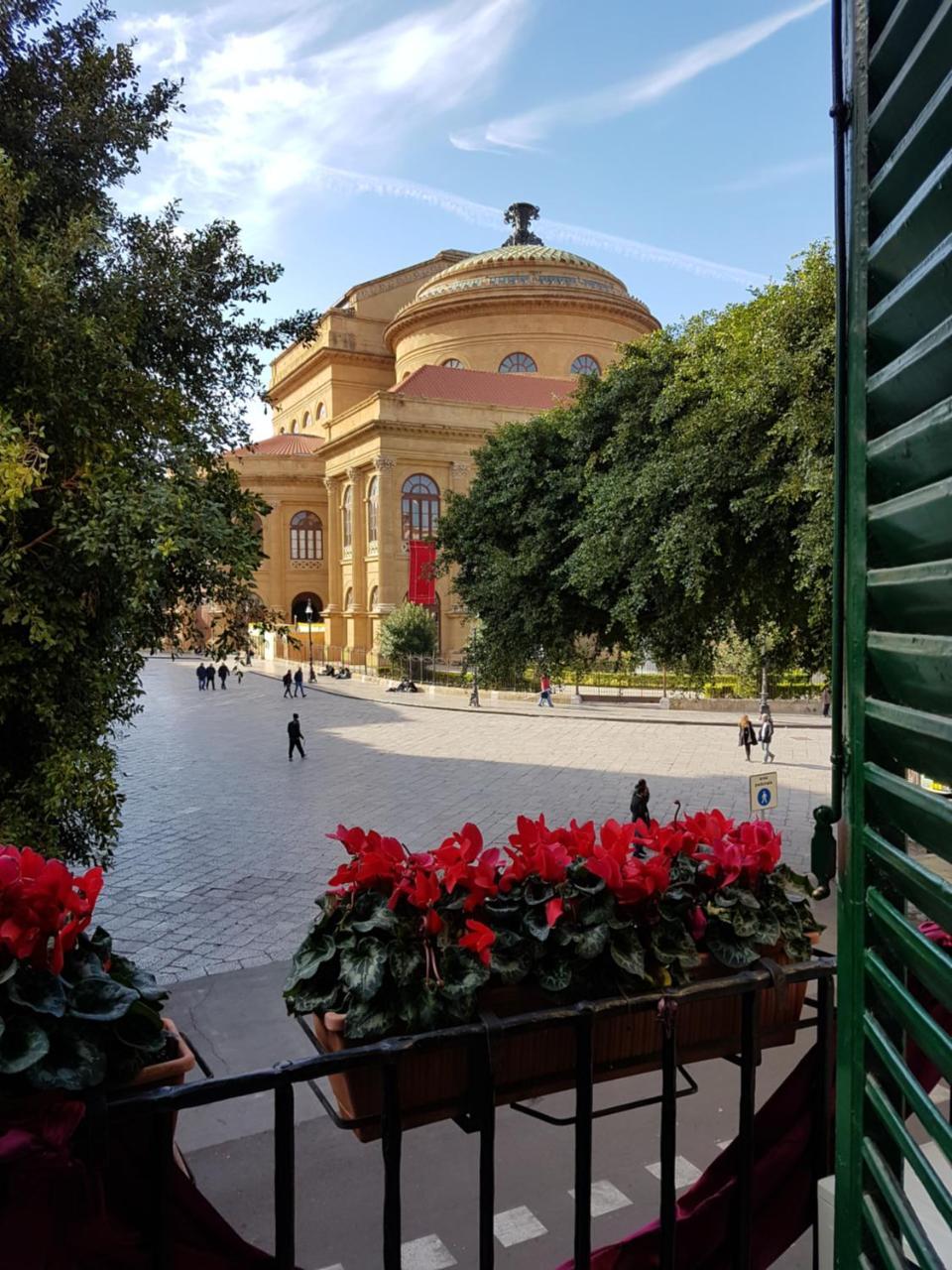 Massimo Plaza Hotel Palermo Exterior photo